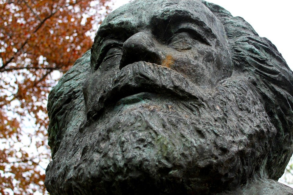 a bust of marx